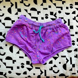 NWOT Mokoyubi Paint Pebble Sweatshorts - purple - S